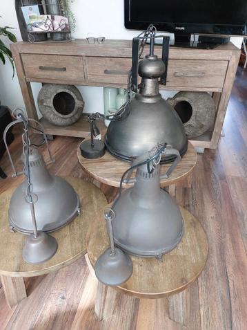 Bieden - Industriële Lampen - Set van 3 mag ook los.  beschikbaar voor biedingen