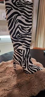 Laarzen mt 38. Zebra print. Nieuw, Ophalen of Verzenden, Zo goed als nieuw, Zwart