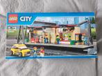 Lego city 60050 Treinstation., Kinderen en Baby's, Speelgoed | Duplo en Lego, Ophalen of Verzenden, Lego, Zo goed als nieuw