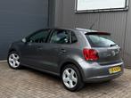 Volkswagen Polo 1.2 Easyline | 5-deurs | Airco | 16'' LMV, Voorwielaandrijving, Euro 5, Zwart, Bruin