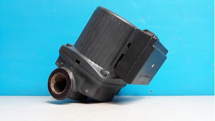 Cv Pomp Grundfos UP 25-55 130, Doe-het-zelf en Verbouw, Verwarming en Radiatoren, Gebruikt, Cv-ketel of Combi-ketel