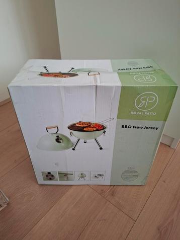 Mini BBQ mintgroen beschikbaar voor biedingen