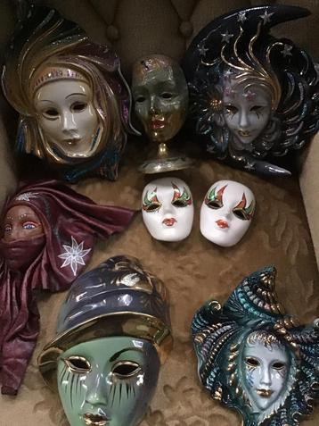 Diverse Stenen Maskers + Messing Masker beschikbaar voor biedingen