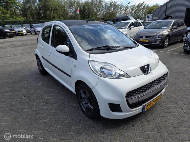 Peugeot 107 1.0 Access Accent, Auto's, Peugeot, Bedrijf, Te koop, ABS, Airbags, Airconditioning, Alarm, Electronic Stability Program (ESP)