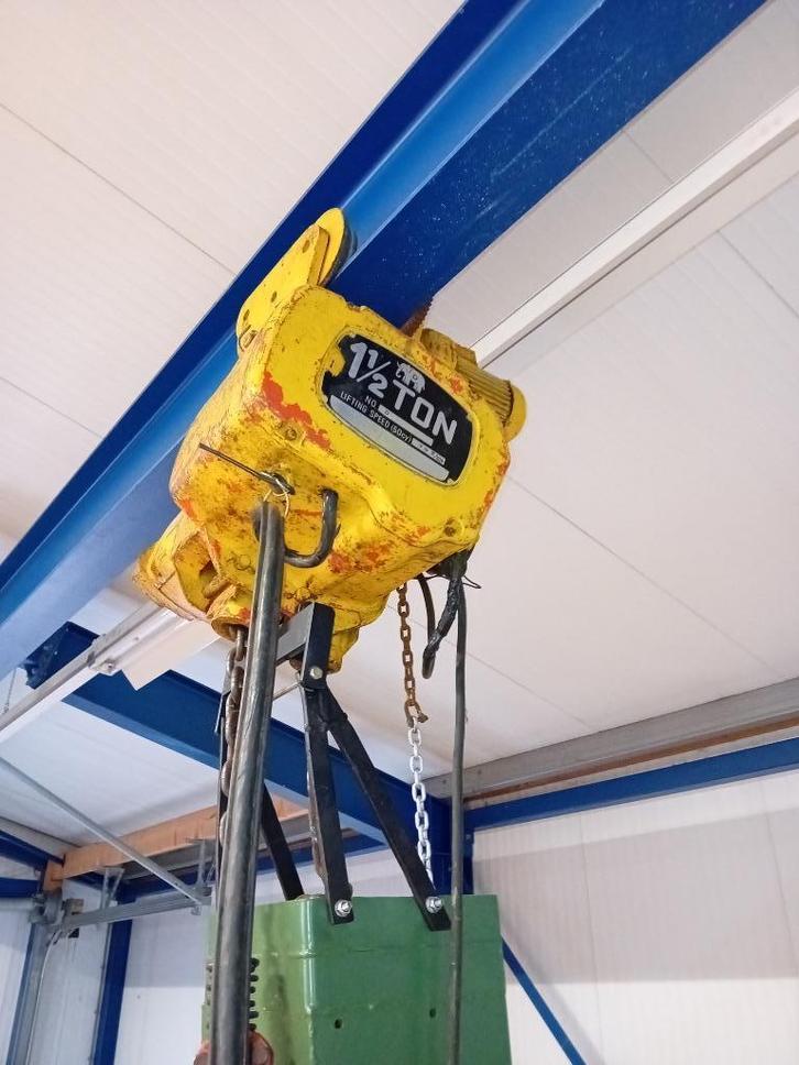 Elektrische Takel met elektr. loopkat kett. 8 met.TROOSTWIJK, Doe-het-zelf en Verbouw, Lieren en Takels, Gebruikt, Ophalen