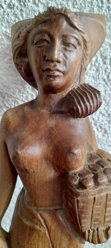 Javaanse vrouw 28cm Bali   coromandelhout beschikbaar voor biedingen