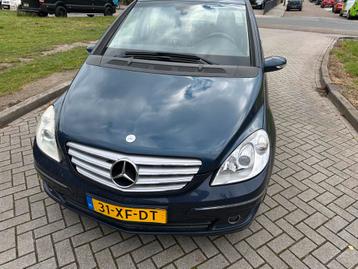 Mercedes-Benz 245 2005 Blauw beschikbaar voor biedingen
