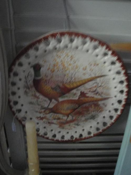 bord met opengewerkte rand plus 2 andere borden, Antiek en Kunst, Curiosa en Brocante, Ophalen of Verzenden