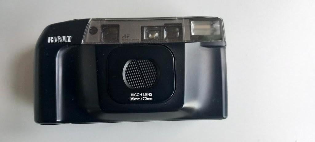 Ricoh RT-550 Compact Camera, Ophalen