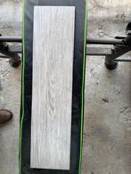 16 Rechthoekige tegels 14x60 cm - Garage opruiming, Ophalen, 60 cm of meer, Keramiek, Minder dan 20 cm