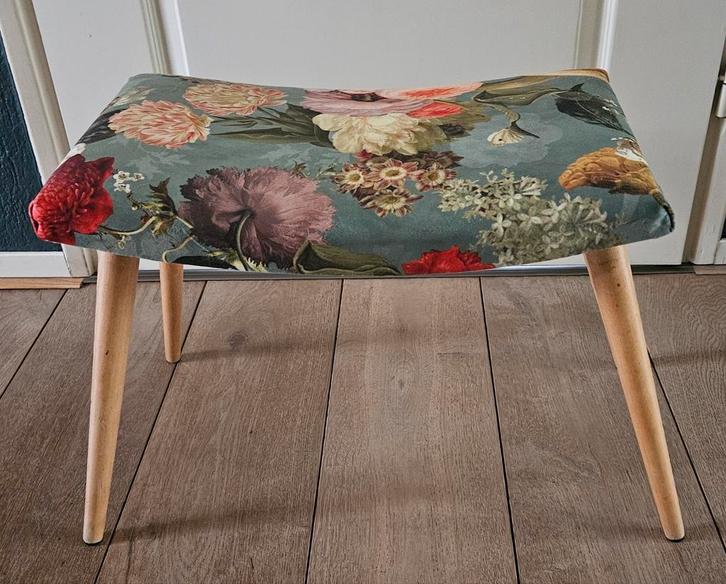 Retro Krukje, Huis en Inrichting, Krukjes, Hout, Ophalen