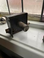 Vintage Yale Deurslot - Jaren 30, Doe-het-zelf en Verbouw, Hang- en Sluitwerk, Ophalen, Gebruikt, IJzer, Slot