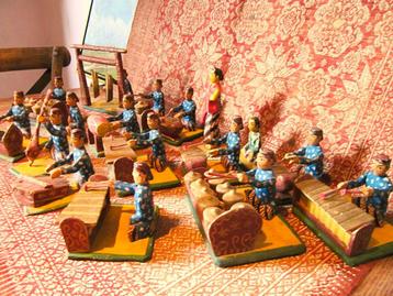 Groot Javaans gamelan orkest beschikbaar voor biedingen