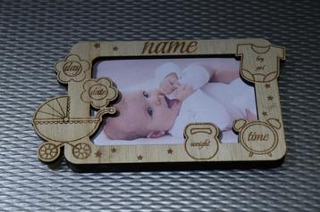 Houten Geboortekaart met Foto & Standaard beschikbaar voor biedingen
