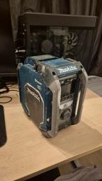 Makita radio mr007g handvat is kapot doet het wel, Ophalen of Verzenden, Gebruikt