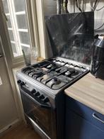 Gasfornuis met oven van Indesit, Witgoed en Apparatuur, Fornuizen, Ophalen, Gebruikt, Hete lucht, 4 kookzones