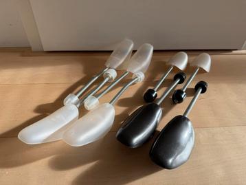 4 paar schoenspanners - in goede conditie beschikbaar voor biedingen