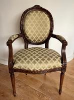 Antiek stoeltje, Ophalen