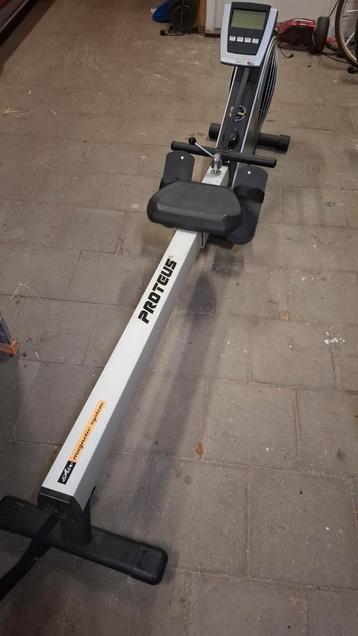 Proteus Roeitrainer  Goede Staat beschikbaar voor biedingen