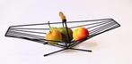 Vintage fruitschaal Pilastro jaren *50 bamboe draadstaal, Huis en Inrichting, Woonaccessoires | Schalen en Manden, Overige materialen