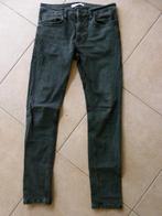 Zwart jeans skinny spijkerbroek Required, maat W31/L32, W30 - W32 (confectie 38/40), Ophalen of Verzenden, Zo goed als nieuw, Required