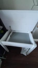 Ikea kastje en kinderbureautje, Gebruikt, Minder dan 50 cm, Ophalen, Minder dan 90 cm