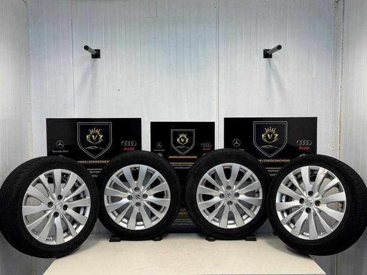 Org. Suzuki Swift bj.2013 185/55R16 sportvelgen  4/4,50 mm, Auto-onderdelen, Banden en Velgen, Banden en Velgen, Zomerbanden, 16 inch