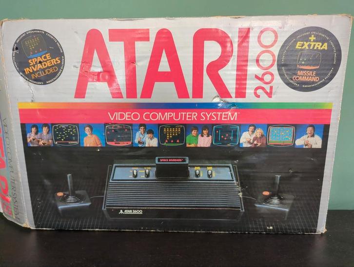 Atari 2600 Vader Black Edition Compleet!, Spelcomputers en Games, Spelcomputers | Atari, Atari 2600, Met 2 controllers, Ophalen of Verzenden