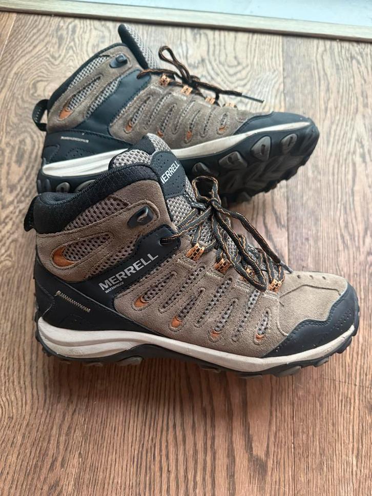 Merrell Waterproof Wandelschoenen - Uitstekende Staat, Sport en Fitness, Bergsport en Wandelen, Zo goed als nieuw, Schoenen, Ophalen of Verzenden