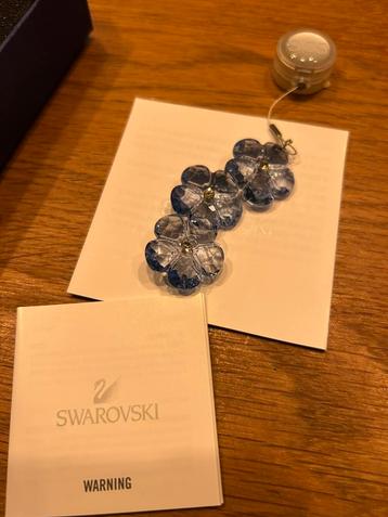 Swarovski bloem hang beschikbaar voor biedingen