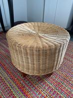 Rieten poef en/of bijzettafel - rond, Ophalen, Zo goed als nieuw, Rond