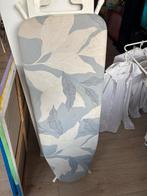 Strijkplank met leuk design, Ophalen of Verzenden, Gebruikt, Strijkijzer met snoer