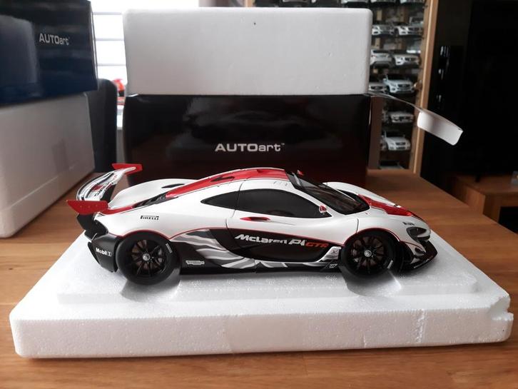 Autoart 1/18 Mclaren P1 GTR wit, Hobby en Vrije tijd, Modelauto's | 1:18, Zo goed als nieuw, Auto, Autoart, Ophalen of Verzenden