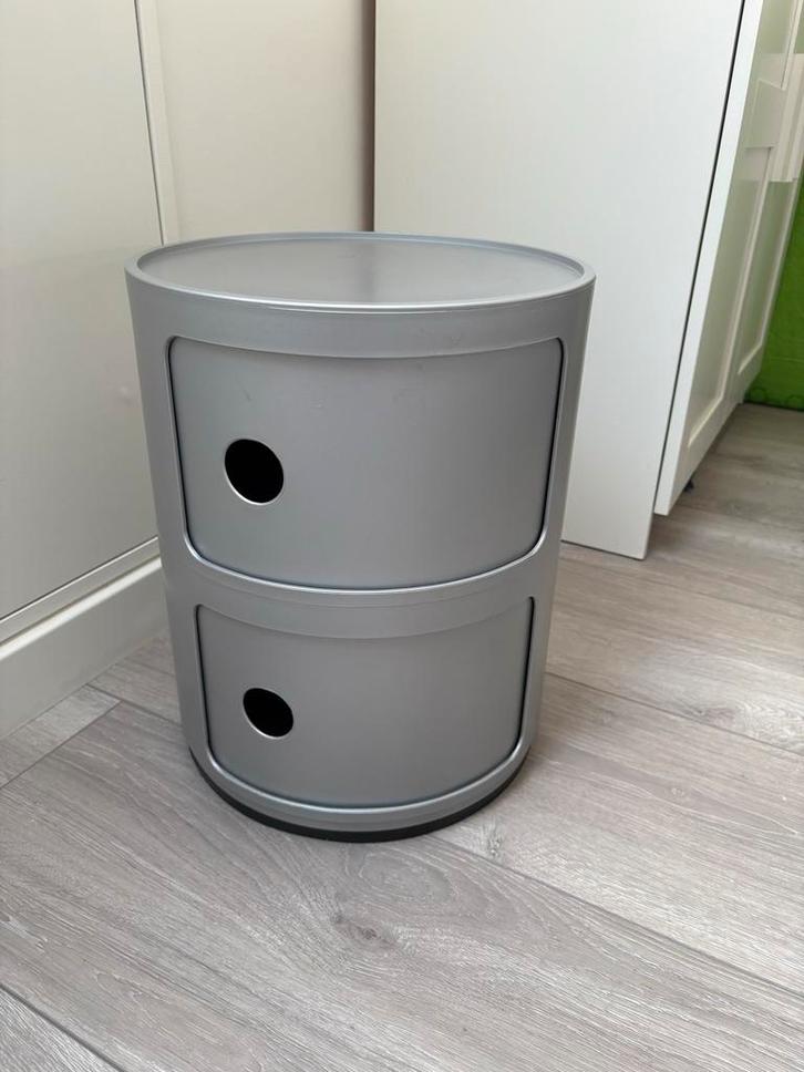 Kartell Nachtkastje - Design Klassieker, Huis en Inrichting, Slaapkamer | Nachtkastjes, Gebruikt, Minder dan 55 cm, Minder dan 45 cm