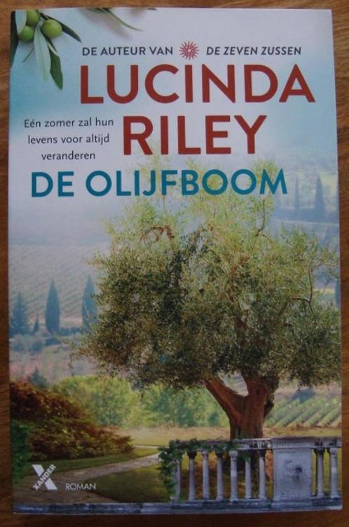 De olijfboom & De vlinderkamer - Lucinda Riley, Boeken, Romans, Zo goed als nieuw, Europa overig, Ophalen of Verzenden