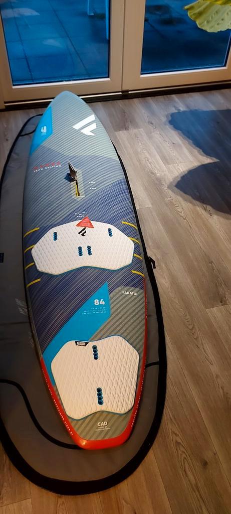 Fanatic Mamba 84 liter, Watersport en Boten, Windsurfen, Zo goed als nieuw, Plank, Minder dan 250 cm, Met vin(nen), Ophalen