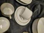 Arzberg servies , kop en schotel schalen, eierdopjes, boterp, Huis en Inrichting, Keuken | Servies, Compleet servies, Gebruikt