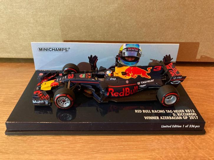 ✅ Daniël Ricciardo 1:43 Winner Azerbaijan GP 2017 Red Bull, Verzamelen, Automerken, Motoren en Formule 1, Nieuw, Formule 1, Ophalen of Verzenden