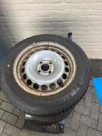 Winterbanden 185 65 r15 dacia sandero, Ophalen of Verzenden, Gebruikt