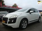 Peugeot 3008 1.6 VTi ST ( NAVI ), Voorwielaandrijving, 4 cilinders, Wit, Bedrijf