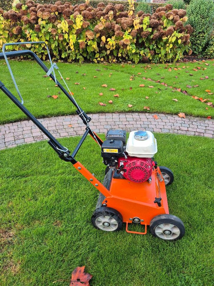 Eliet E401 verticuteermachine  Honda ( nieuwe messen set), Tuin en Terras, Verticuteermachines, Zo goed als nieuw, Benzine, Ophalen