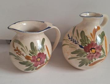 Pottery Huizen vaasje / kannetje  beschikbaar voor biedingen