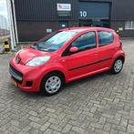 Peugeot 107 1.0-12V XS, Voorwielaandrijving, Gebruikt, 4 stoelen, 68 pk