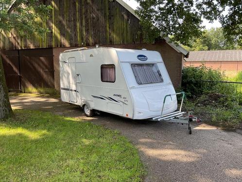 Caravelair Antares Luxe Sporting 400 met Mover., Caravans en Kamperen, Caravans, Particulier, tot en met 4, 500 - 750 kg, Treinzit