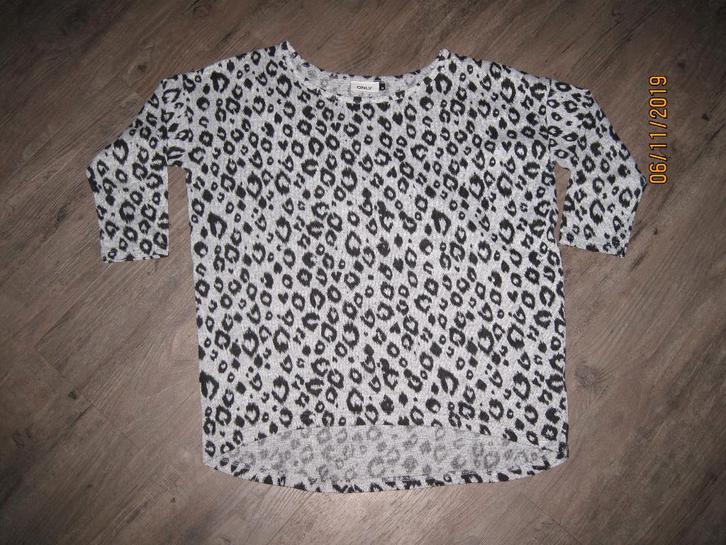 Only grijs met zwarte trui maat M, Kleding | Dames, Truien en Vesten, Gedragen, Maat 38/40 (M), Grijs, Ophalen of Verzenden