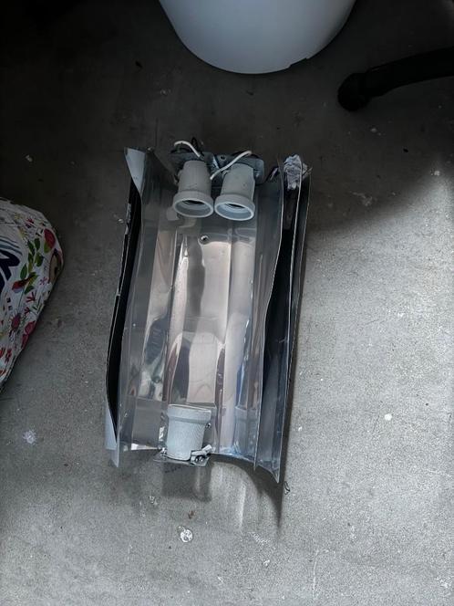 Kweek lamp armatuur x3, Tuin en Terras, Kweekspullen, Gebruikt, Kweeklamp, Ophalen of Verzenden
