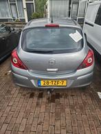 Opel Corsa 1.2 16V LPG 3D 2012 Grijs, Auto's, Opel, Voorwielaandrijving, 83 pk, 4 cilinders, 1229 cc