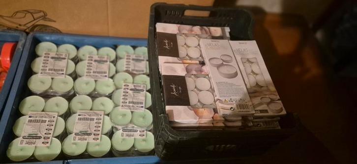 Partij Kaarsen - 115 Packs - Green Garden Geur, Huis en Inrichting, Woonaccessoires | Kandelaars en Kaarsen, Nieuw, Kaars, Minder dan 25 cm