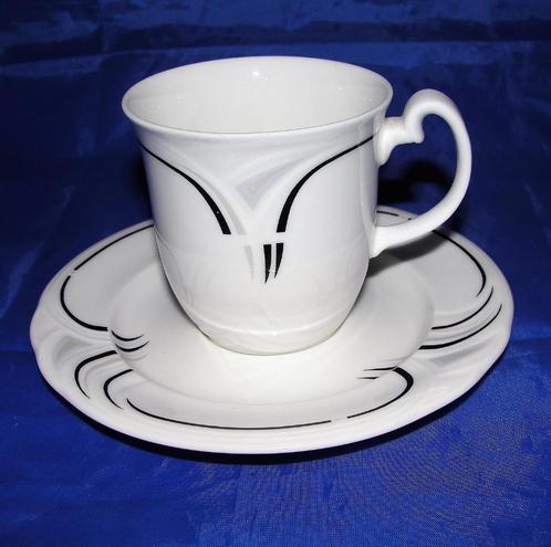 Royal Albert Horizons Enigma dames kop en schotel, Huis en Inrichting, Keuken | Servies, Zo goed als nieuw, Kop(pen) en/of Schotel(s)