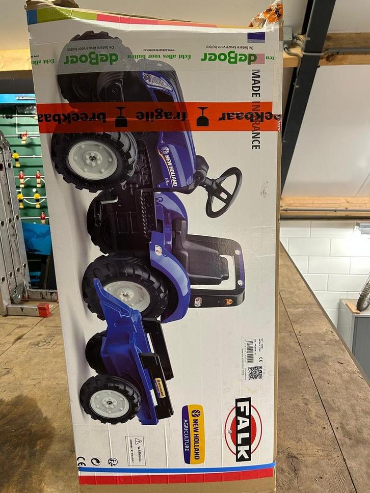 Nieuw in doos: Falk New Holland Traptractor met Aanhanger!, Kinderen en Baby's, Speelgoed | Buiten | Accuvoertuigen, Nieuw, Ophalen of Verzenden